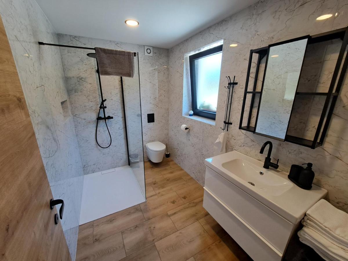 Riverside Apartma 1, Краньска Гора Экстерьер фото